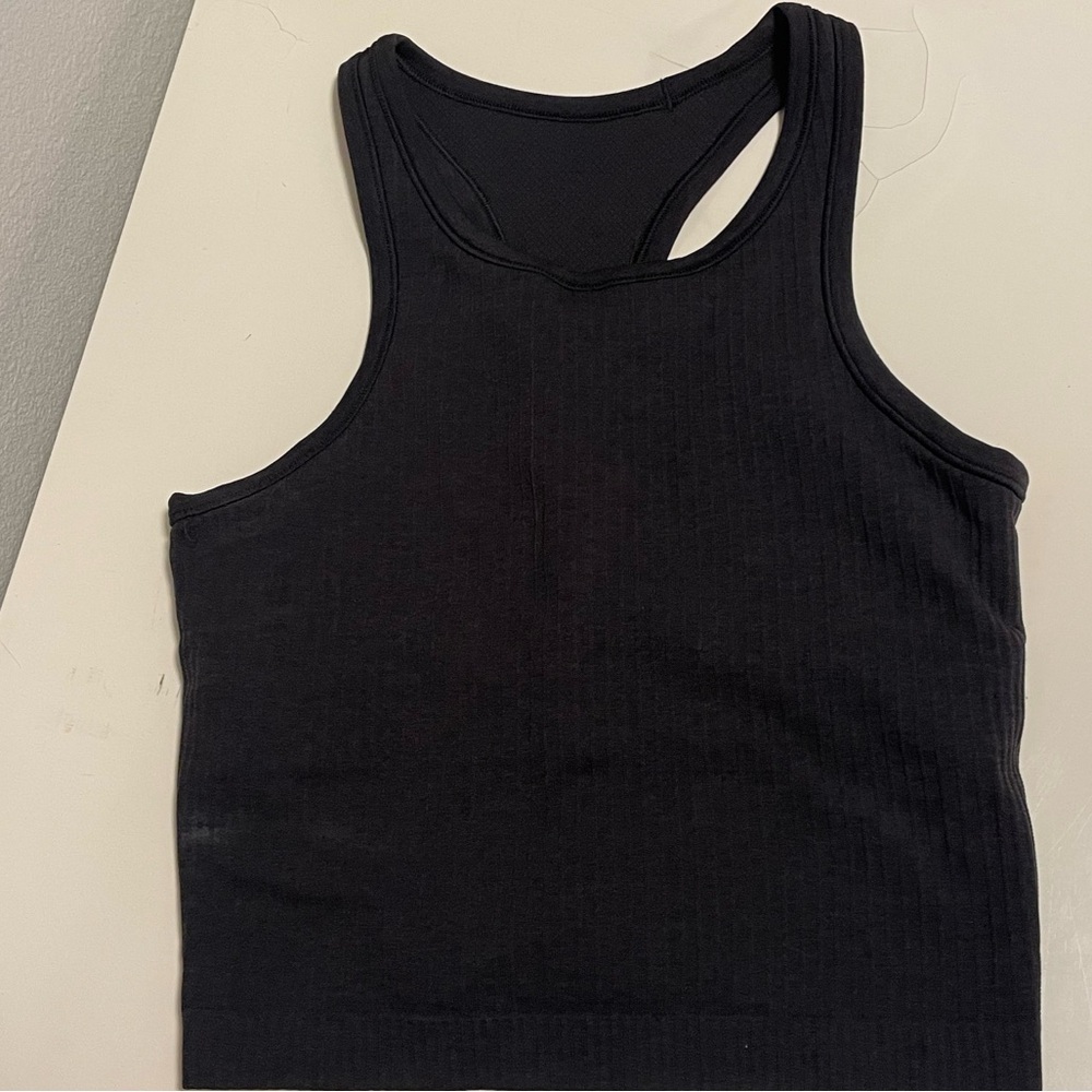 Cropped Ribbed Nulu Racerback Yoga Tank Top- Black
